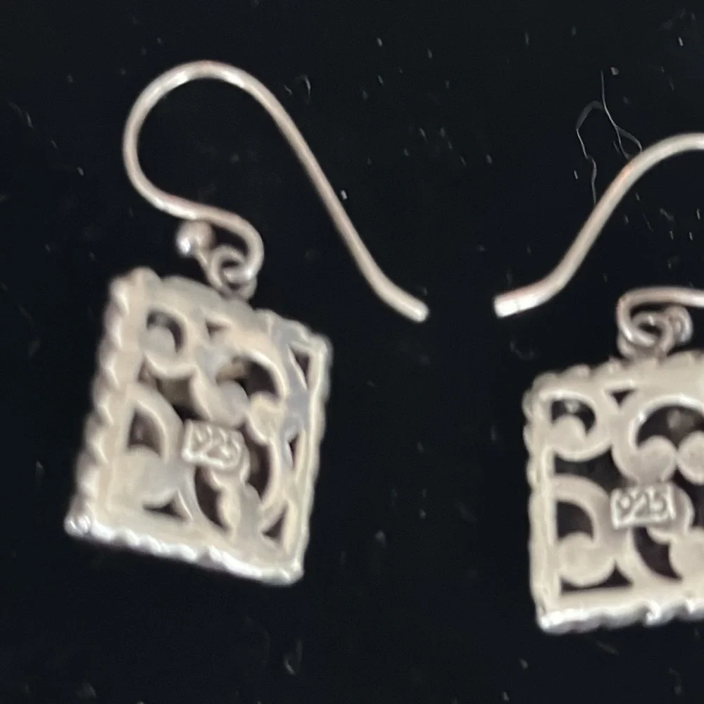 Pierced earrings sterling silver black onyx 1/2” - Picture 6 of 6